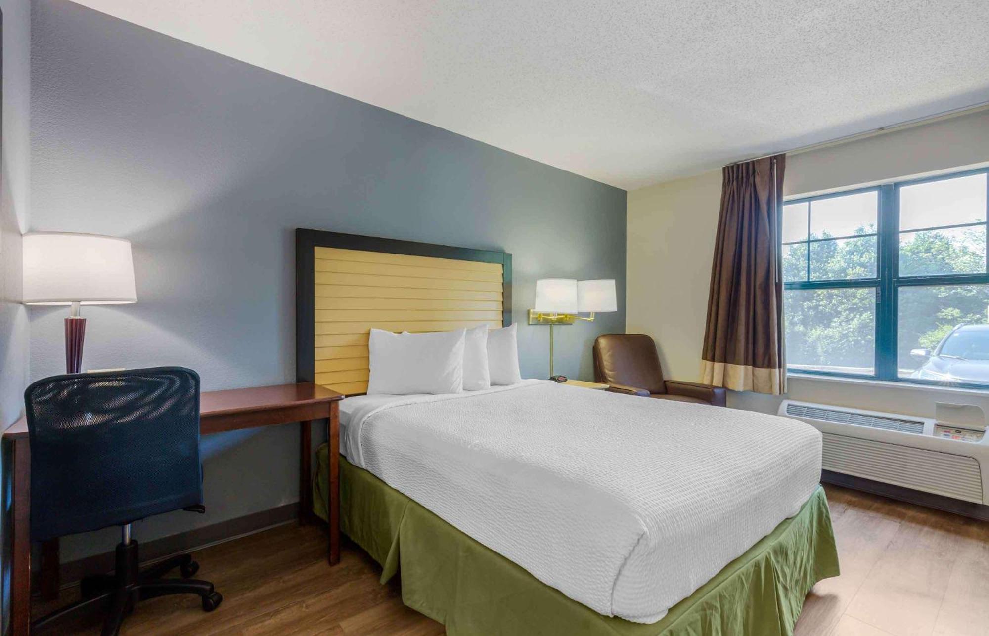 Extended Stay America Suites - Washington Dc Germantown Milestone Екстериор снимка
