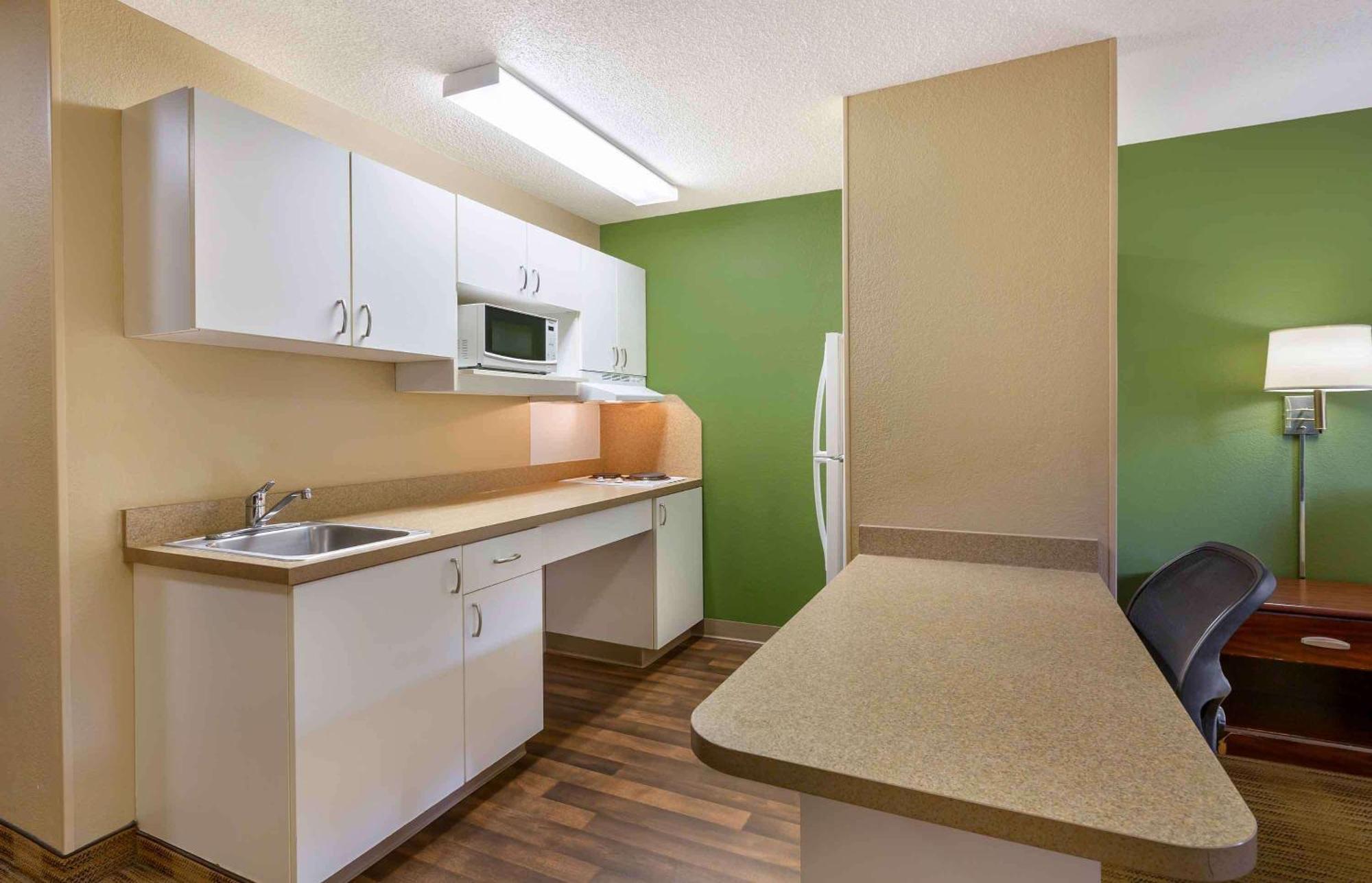 Extended Stay America Suites - Washington Dc Germantown Milestone Екстериор снимка