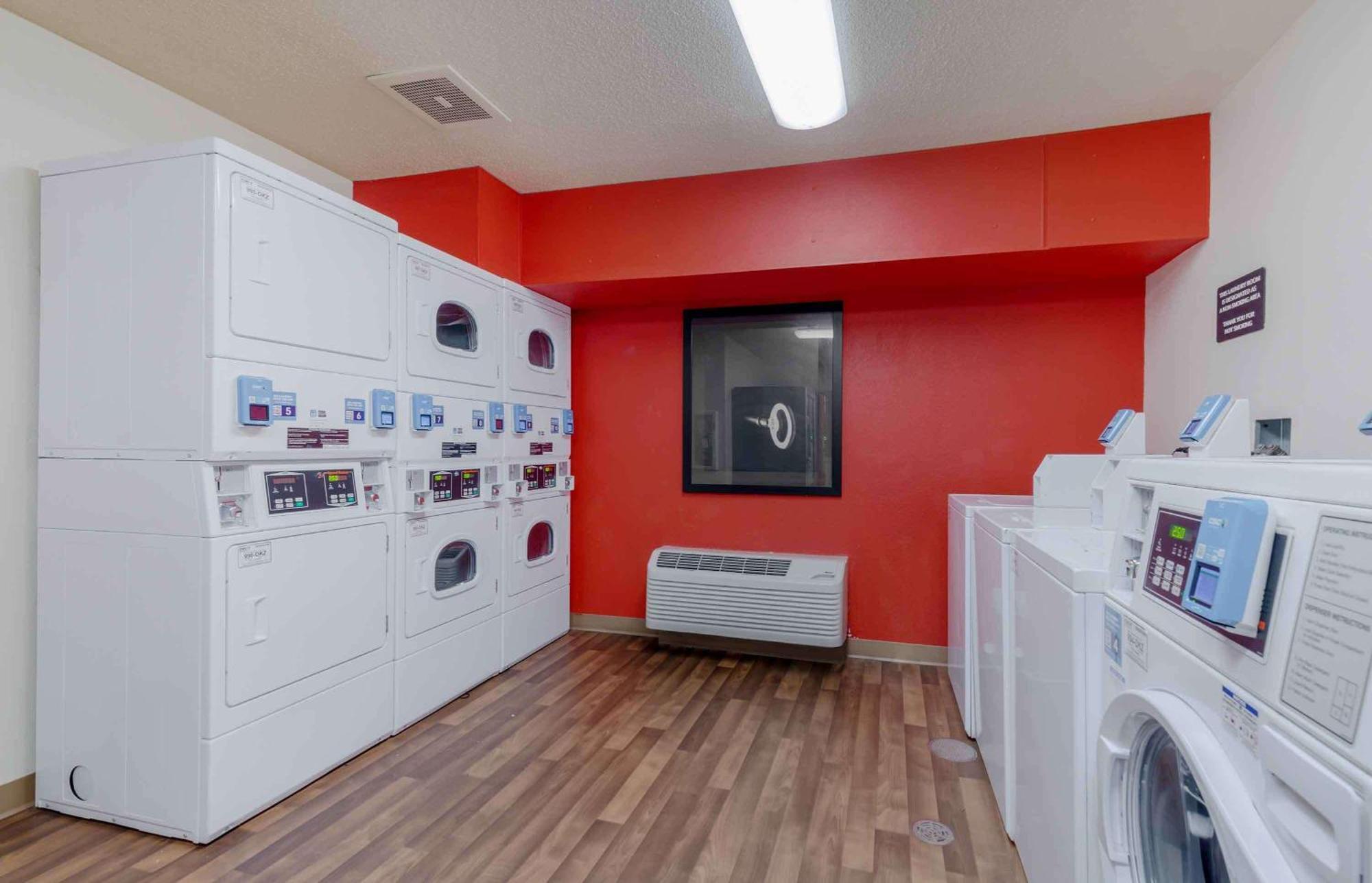 Extended Stay America Suites - Washington Dc Germantown Milestone Екстериор снимка