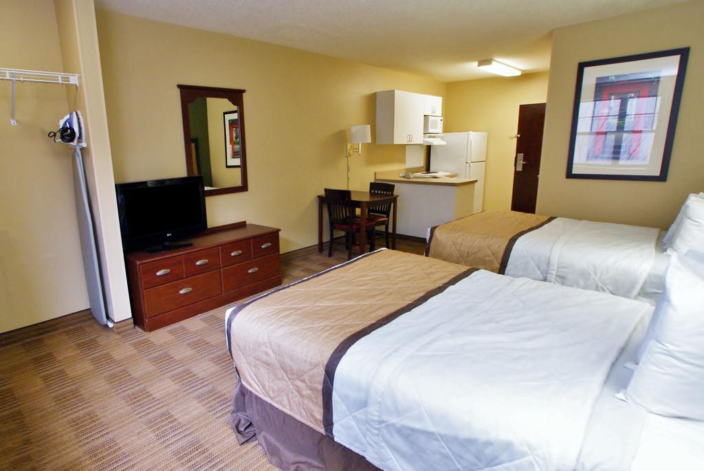 Extended Stay America Suites - Washington Dc Germantown Milestone Екстериор снимка