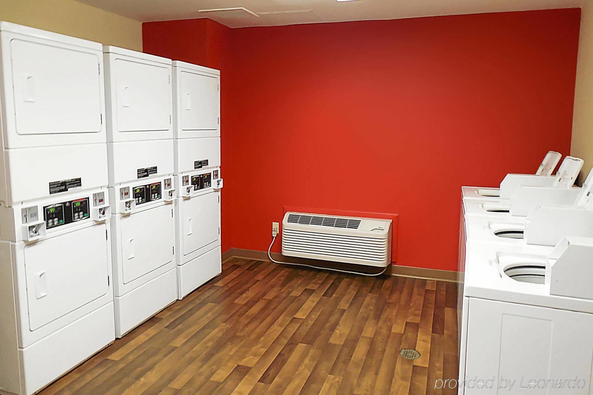 Extended Stay America Suites - Washington Dc Germantown Milestone Екстериор снимка